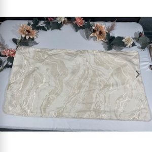 NEW $135 [ 1 King ] Pillow Sham for Hotel‎ Collection Moonstone